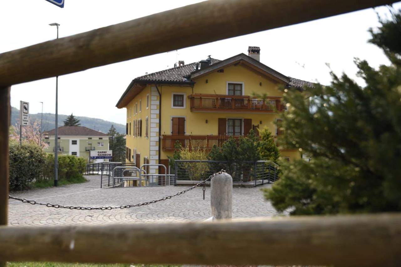 Rainbow Aparthotel Rovereto  Eksteriør bilde